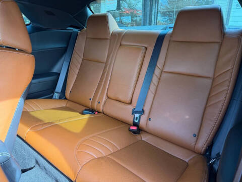 2015 Dodge Challenger SRT Hellcat