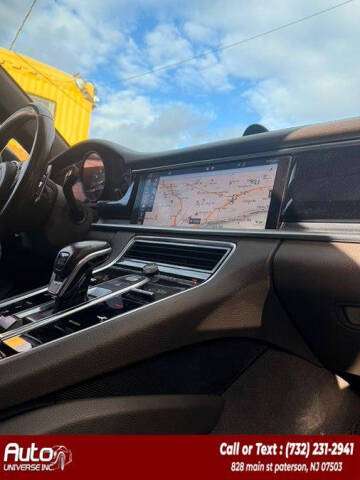 2017 Porsche Panamera