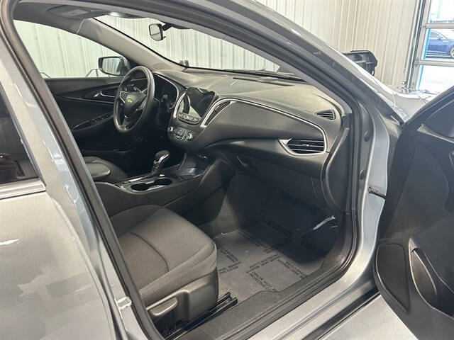 2024 Chevrolet Malibu LS