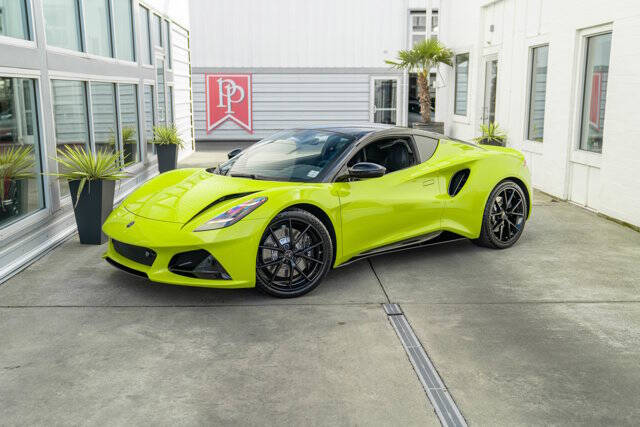 2025 Lotus Emira 2