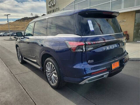 2025 Infiniti QX80 Luxe