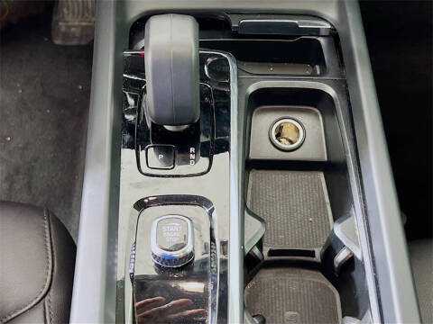 2023 Volvo XC60 B5 Core