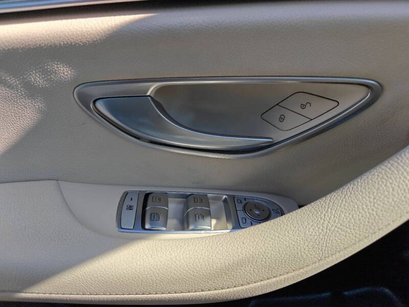2017 Mercedes-Benz E-Class E 300
