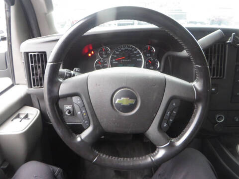 2021 Chevrolet Express 2500