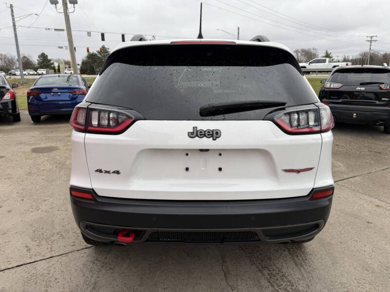 2020 Jeep Cherokee Trailhawk