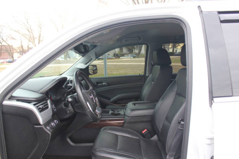 2017 GMC Yukon SLT