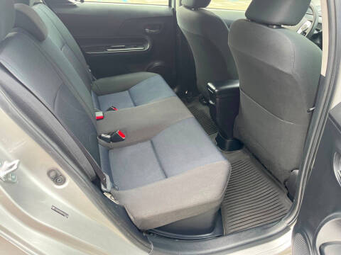 2017 Toyota Prius c Two