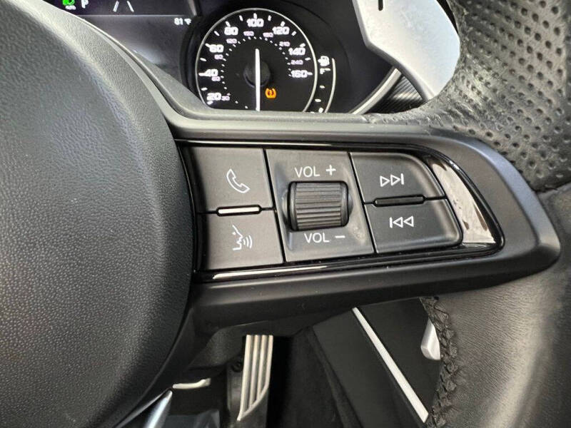 2022 Alfa Romeo Stelvio Veloce