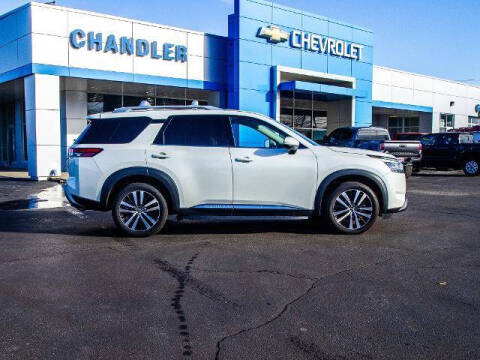 2023 Nissan Pathfinder Platinum