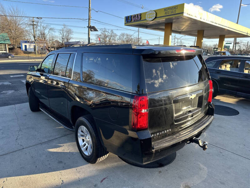 2016 Chevrolet Suburban LS