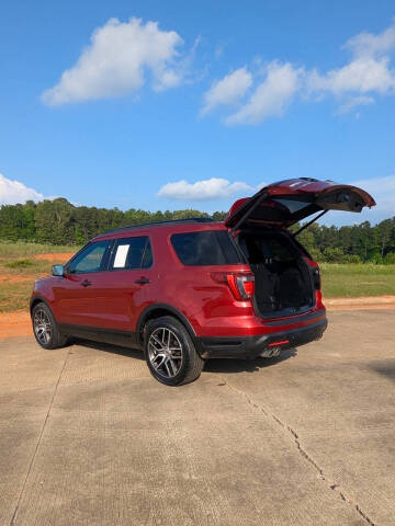 2019 Ford Explorer Sport