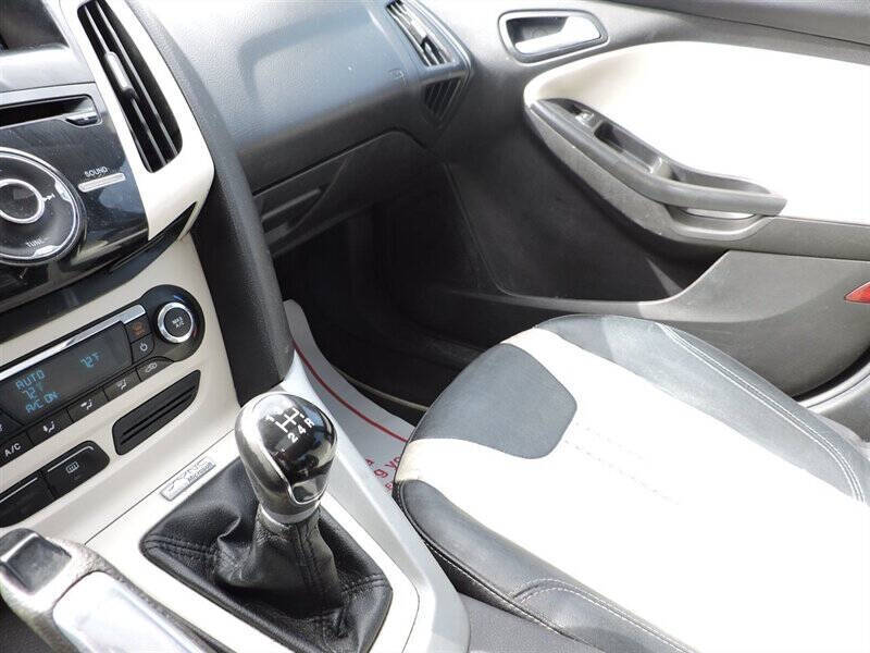 2013 Ford Focus SE