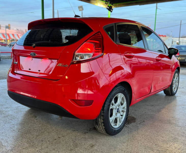 2014 Ford Fiesta SE