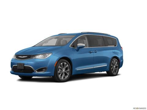 2020 Chrysler Pacifica for sale at Mann Chrysler Dodge Jeep of Richmond in Richmond KY