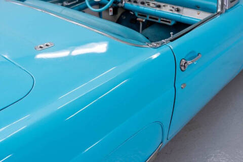 1956 Ford Thunderbird