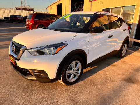 2020 Nissan Kicks for sale at Market Street Auto Sales INC in Houston TX