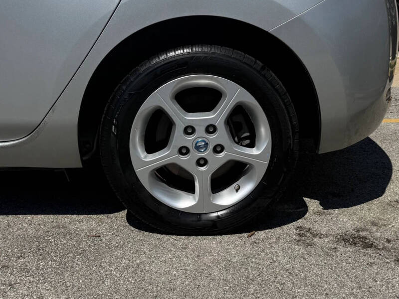 2012 Nissan LEAF