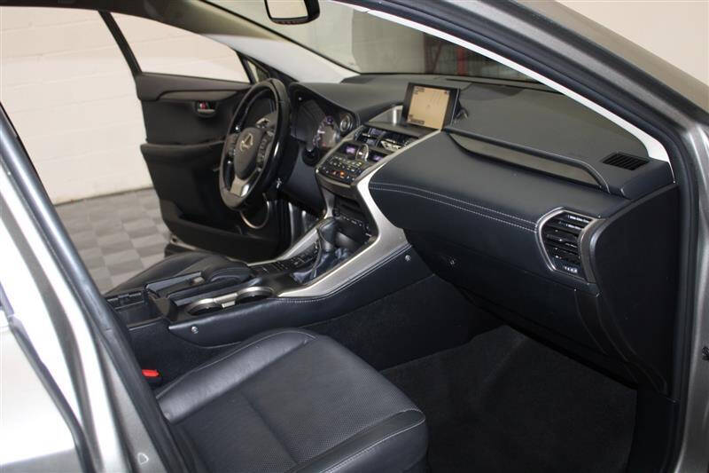 2017 Lexus NX 200t