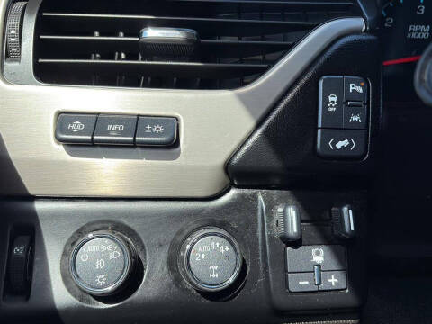 2017 GMC Yukon Denali