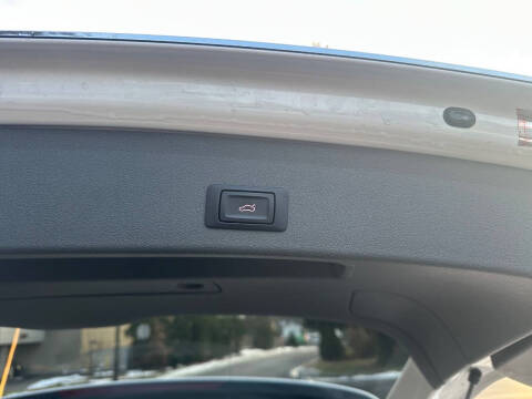 2015 Audi Q5 2.0T quattro Premium Plus