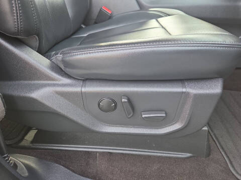 2023 Ford Expedition MAX XLT