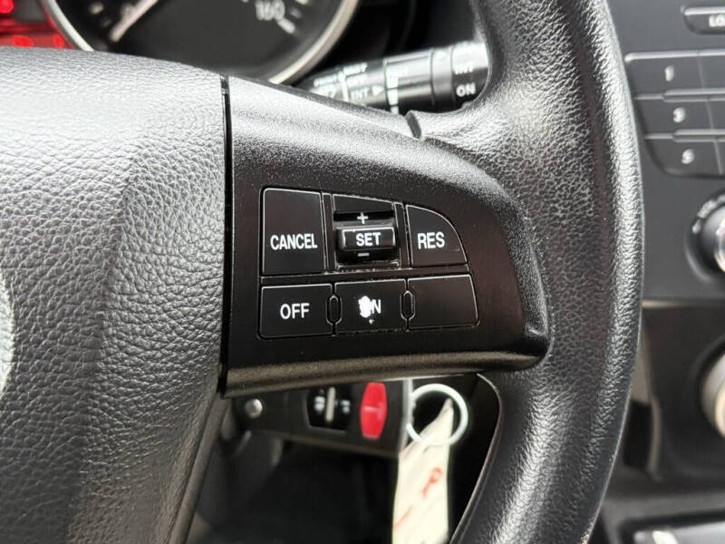 2012 Mazda MAZDA5 Sport