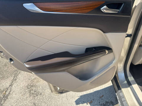 2017 Lincoln MKC Select