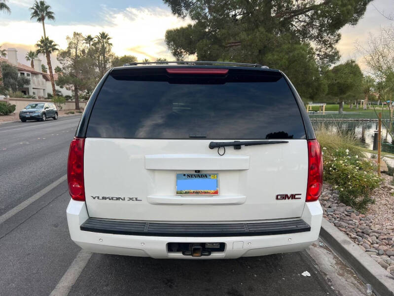 2013 GMC Yukon XL SLT