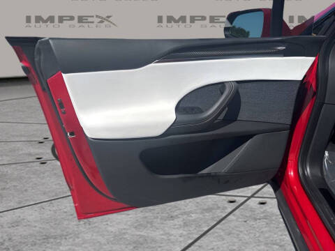 2023 Tesla Model X Plaid