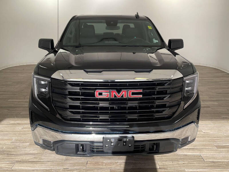 Used 2022 GMC Sierra 1500 Base with VIN 3GTPUAEK0NG649741 for sale in Florissant, MO