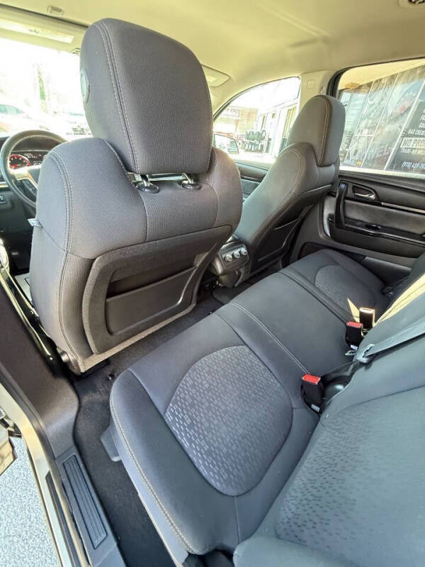 2014 GMC Acadia SLE-1