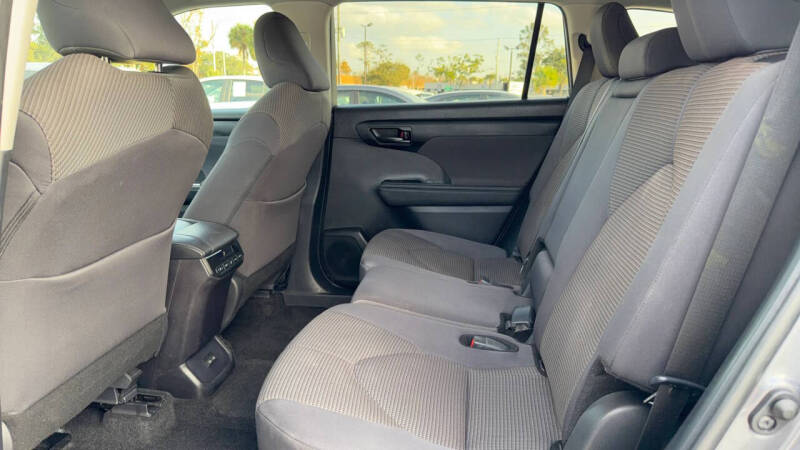 2024 Toyota Highlander