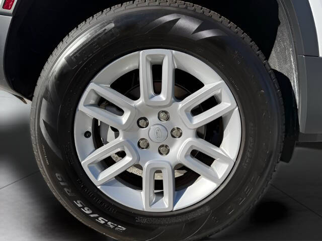 2023 Land Rover Defender