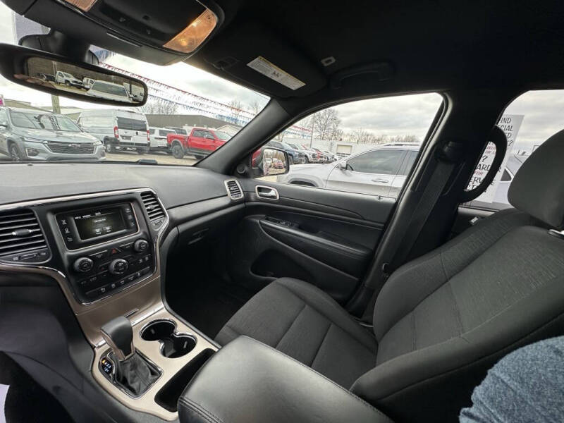 2017 Jeep Grand Cherokee Laredo