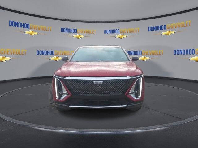 2024 Cadillac LYRIQ Luxury 1