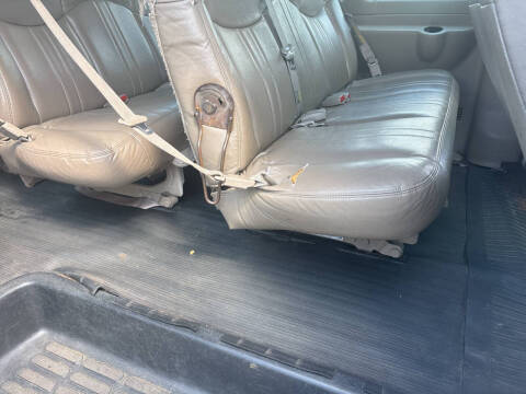 2004 Chevrolet Express 3500 LS