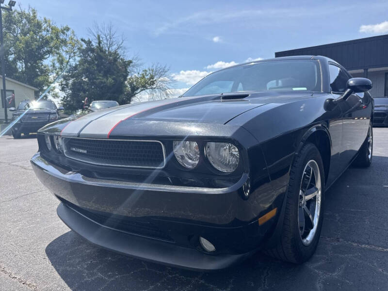 2011 Dodge Challenger SE