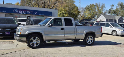 2004 Chevrolet Silverado 1500 LS