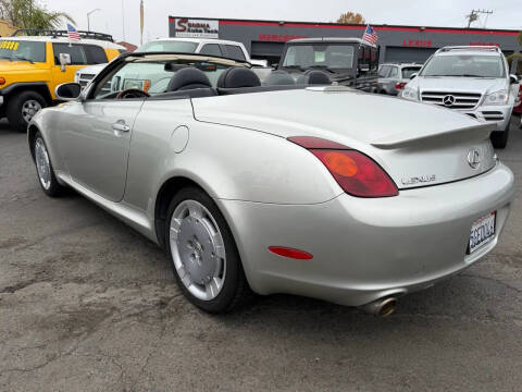 2004 Lexus SC 430