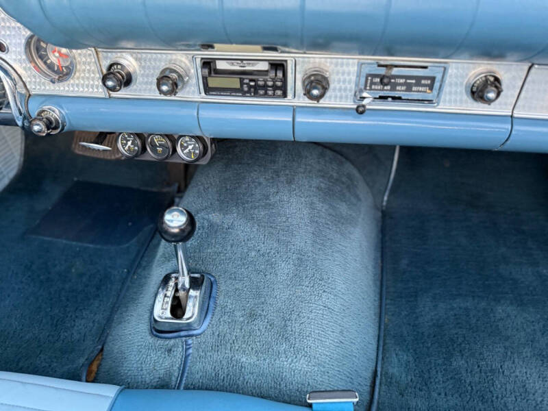 1957 Ford Thunderbird