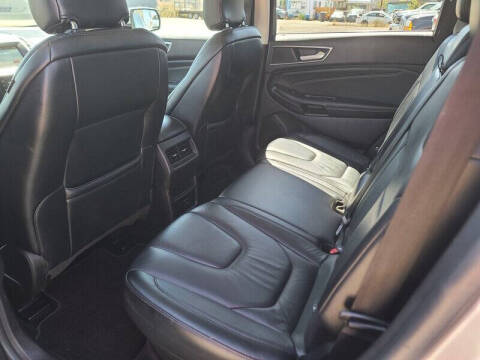 2016 Ford Edge Titanium