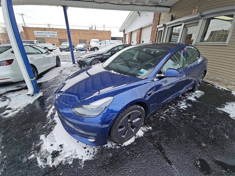 2021 Tesla Model 3 Standard Range Plus