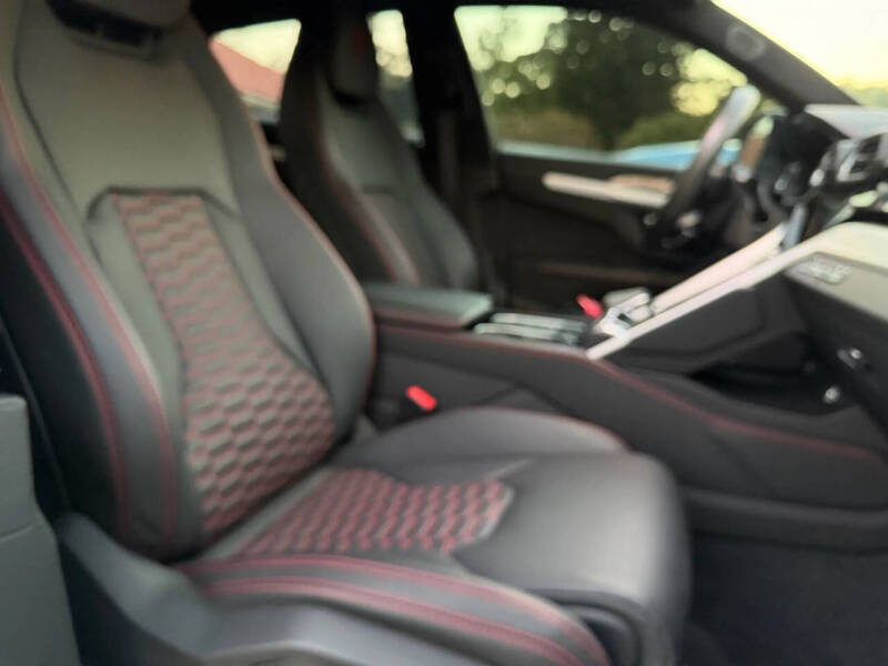 2022 Lamborghini Urus
