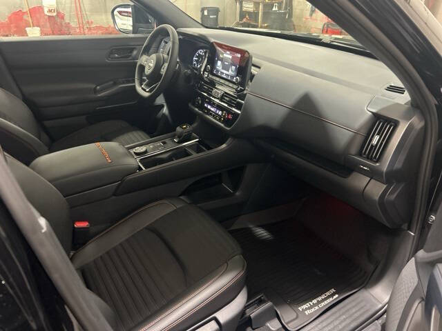 2025 Nissan Pathfinder Rock Creek