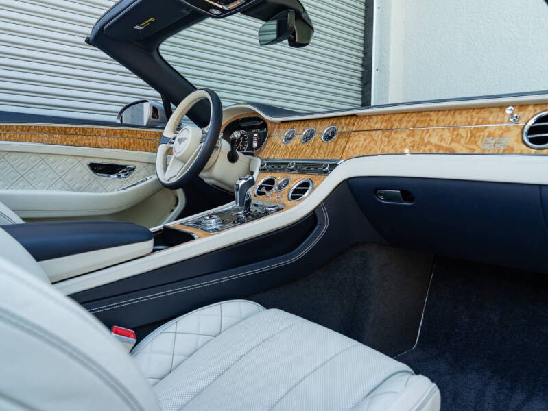 2020 Bentley Continental