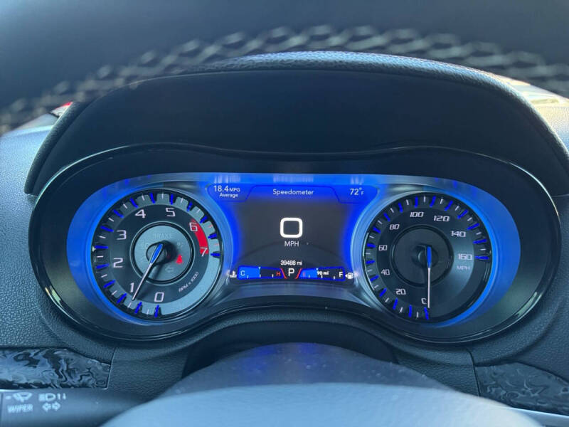 2022 Chrysler 300 S V8