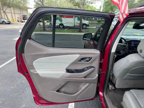 2021 Chevrolet Traverse LT Leather