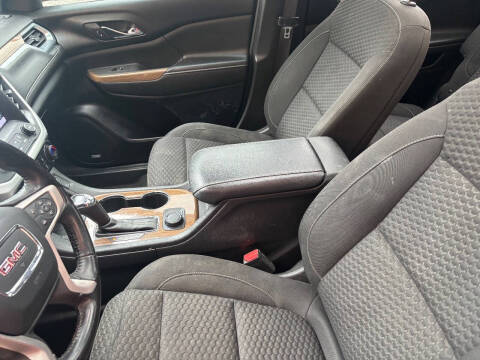 2018 GMC Acadia SLE-2