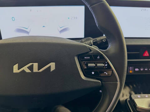 2024 Kia EV6 Wind