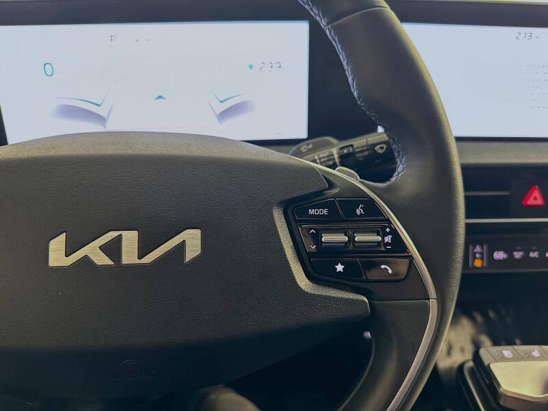 2024 Kia EV6 Wind